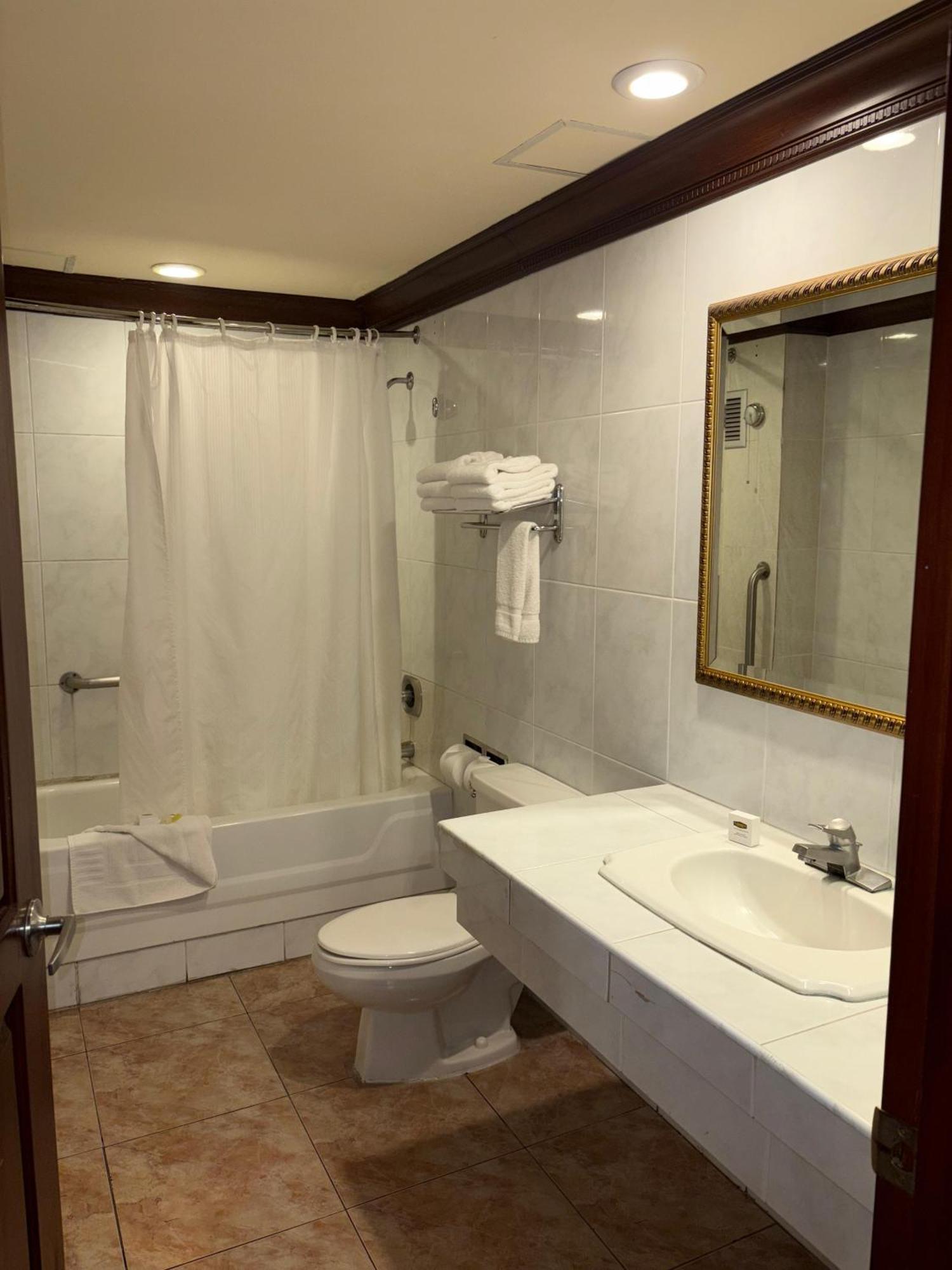 Florencia Plaza Hotel 特古西加尔巴 外观 照片